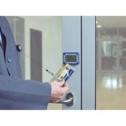 Durable Ausweishalter 8224-19, Hartplastik, Jojo Mit Clip, Ausweishülle, 2 Karten, 10 Stück -Durable 2f86264578c99c953e095c2e0b2a2082b95f0e97 ausweishalter durable 8224 19 hartplastik